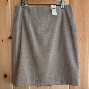 NWT Banana Republic Taupe Tailored Pencil Skirt - Size 4